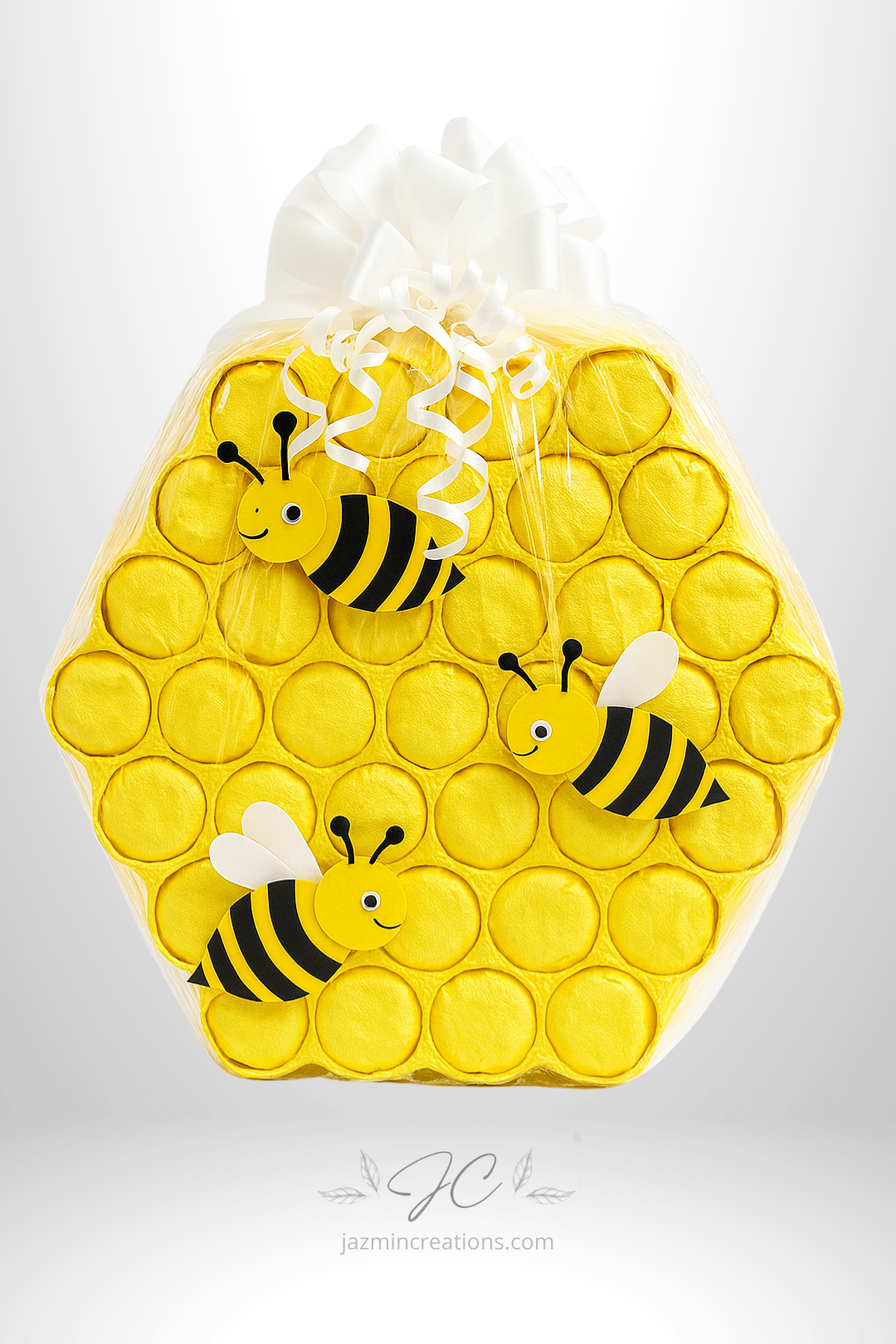 Bee-Themed Diaper Arrangement – Baby Shower Gift