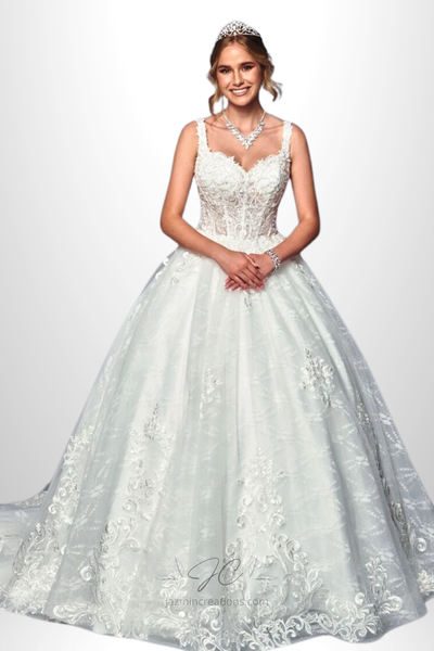 Sleeveless Sweetheart Neckline Chapel Length Wedding Gown